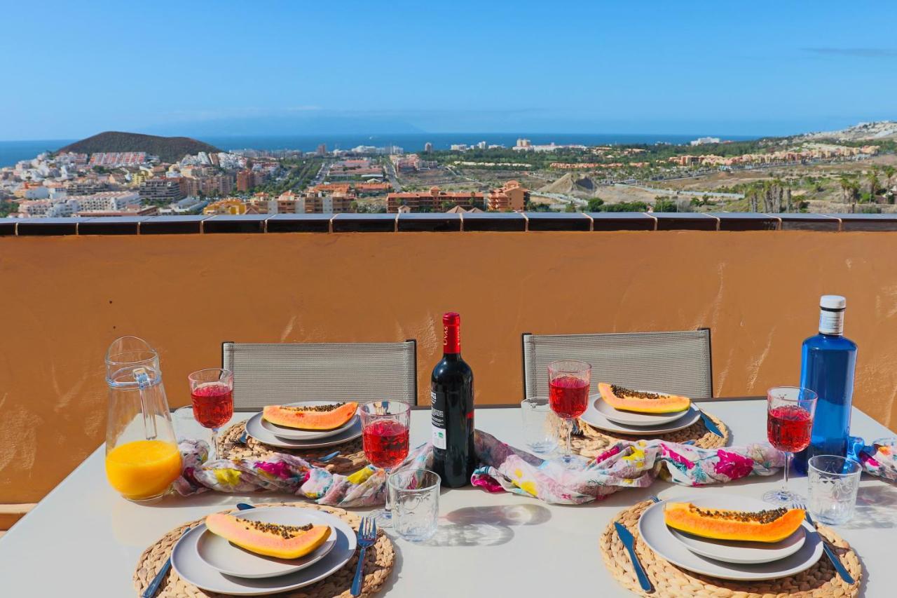 Appartamento Sunset In The Heights Ocean View - Heated Pool Los Cristianos  Esterno foto